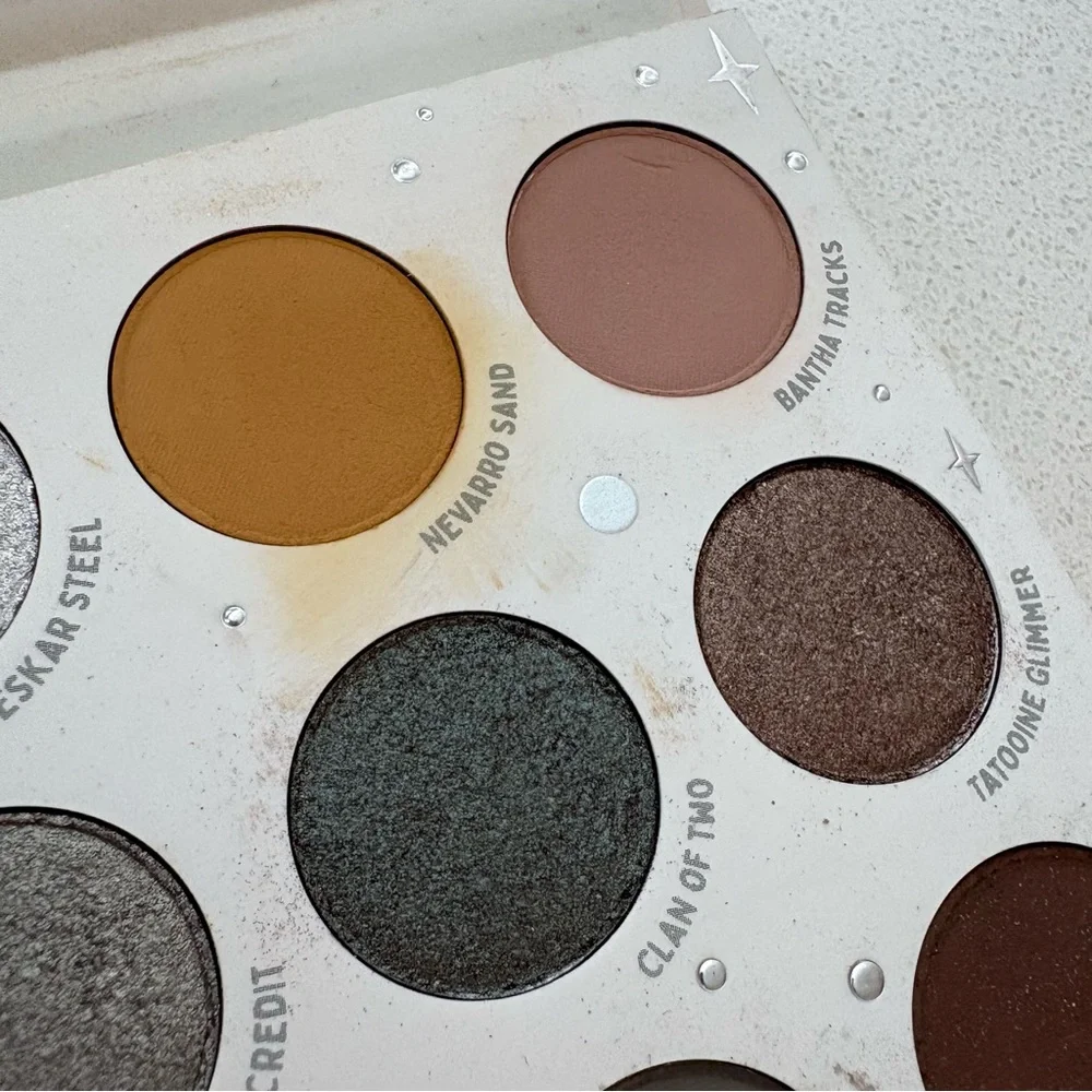 ColourPop Star Wars Mandalorian Eyeshadow Palette